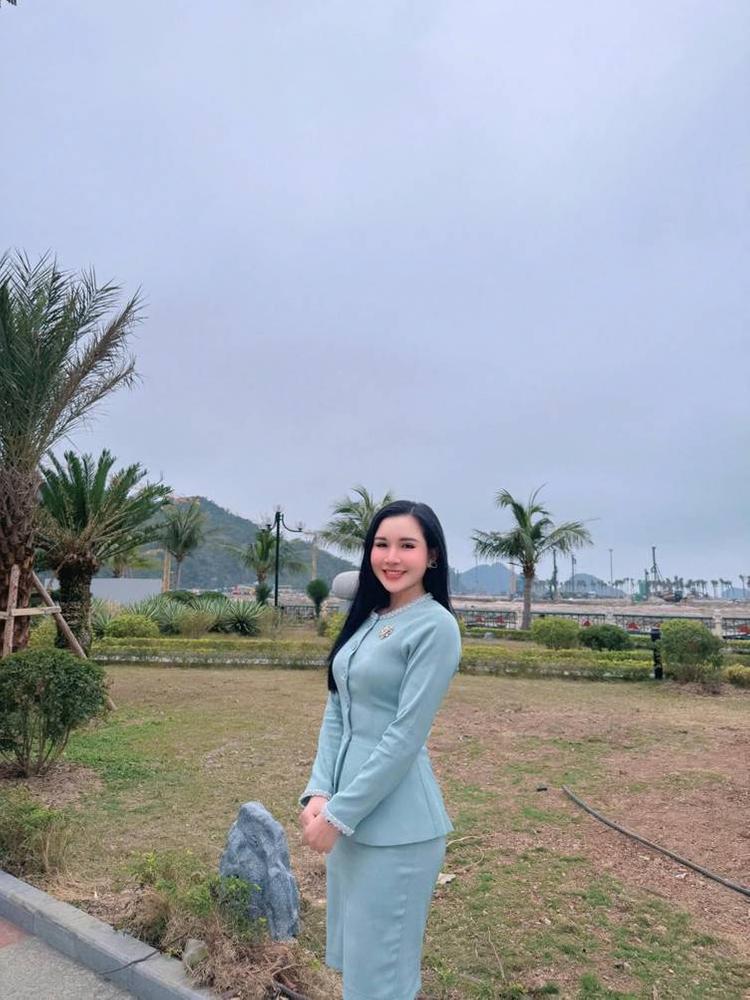 Ms.Dương Hương (Realty) – Trưởng phòng kinh doanh Chuyên phân phối các dự án của Sun Group